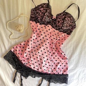 Fredrick's of Hollywood lingerie💗